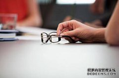 如何将注册商标转让给个人？