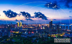 商号与商标的使用的范围和效力一样吗？